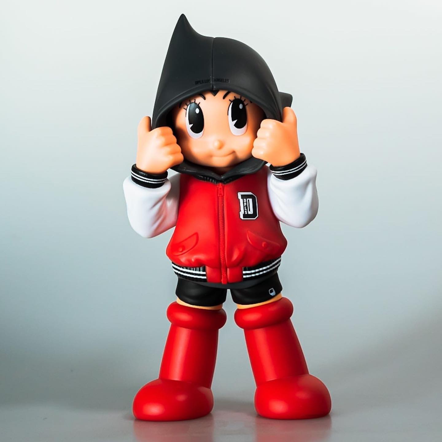 ASTRO BOY HOODIE - 鉄腕アトム x TOYQUBE x DPLS – Hunt Tokyo